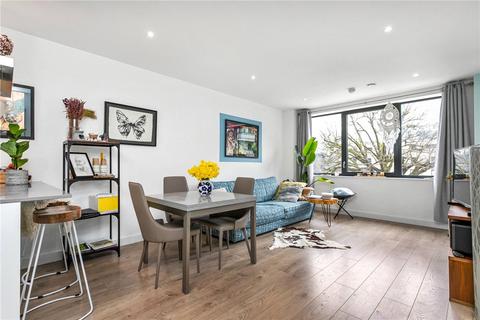 1 bedroom apartment for sale, St. Pauls Way, London, E3