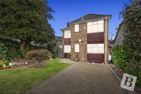 4 bedroom detached house for sale, Hyde Way, Wickford, Essex, SS12