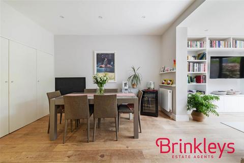 52 Trentham Street, London, SW18 5AR