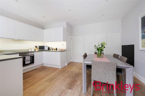 52 Trentham Street, London, SW18 5AR
