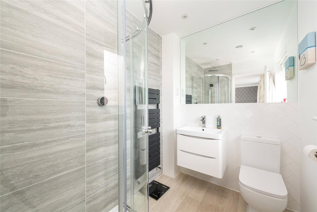 En Suite Shower Room