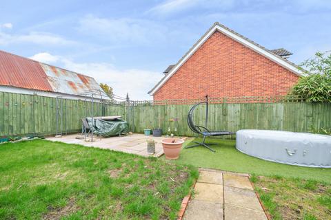 30 Roman Road, Basingstoke, RG23 8EY