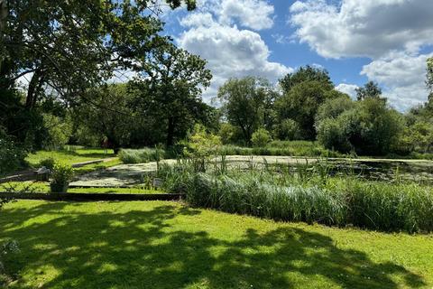 undefined, Norwich, Norfolk, NR10