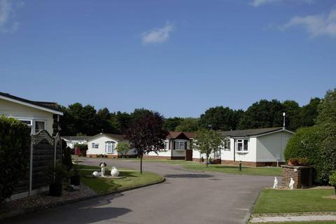 2 bedroom park home for sale, Norwich, Norfolk, NR10