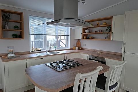 2 bedroom park home for sale, Penmarlam Lodge Retreat