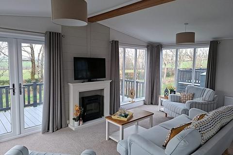2 bedroom park home for sale, Penmarlam Lodge Retreat