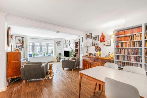 22 Park Road, Kingston Upon Thames, KT2 6BE