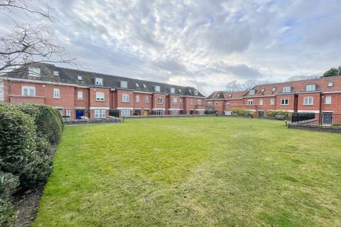4 bedroom townhouse to rent, The Severals, Bury Road, Newmarket