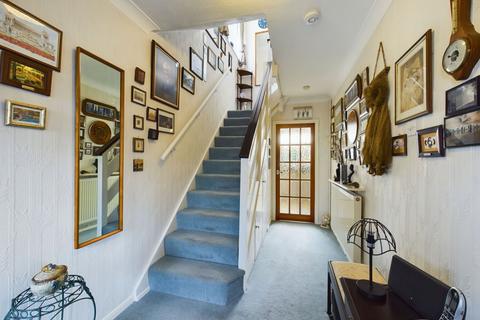 62 Bridgewater Drive, Northampton, NN3 3AG