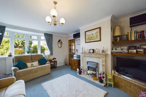 62 Bridgewater Drive, Northampton, NN3 3AG