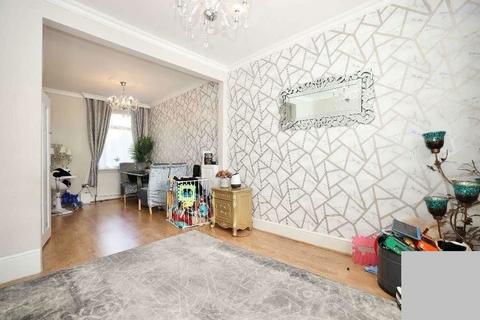 3 bedroom terraced house for sale, Smeaton Road, Woodford Green, Essex, IG8 8BD