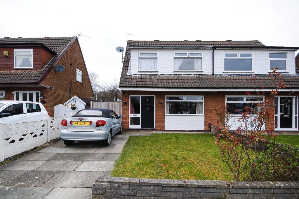 Berkeley Avenue, Winstanley, Wigan, WN3 3 bed semidetached house £