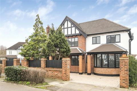 5 bedroom detached house to rent, Forestdale, Southgate