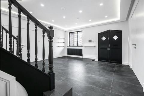 5 bedroom detached house to rent, Forestdale, Southgate