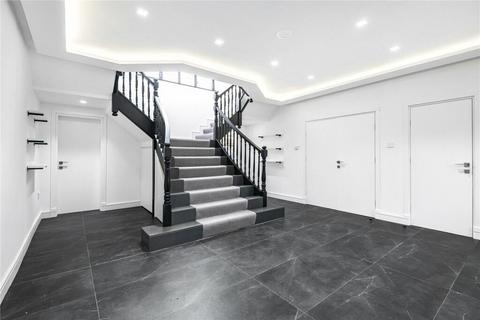 5 bedroom detached house to rent, Forestdale, Southgate