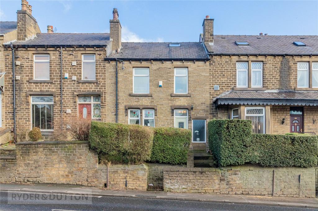 Halifax Road, Birchencliffe, Huddersfield, Kirklees, HD3 3 bed terraced