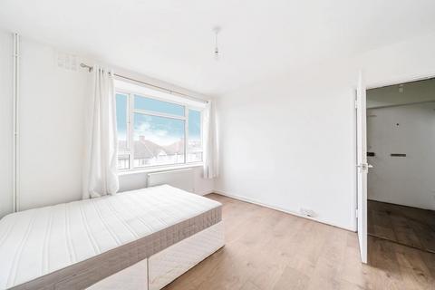 92 Ronver Road, London, SE12 0NJ