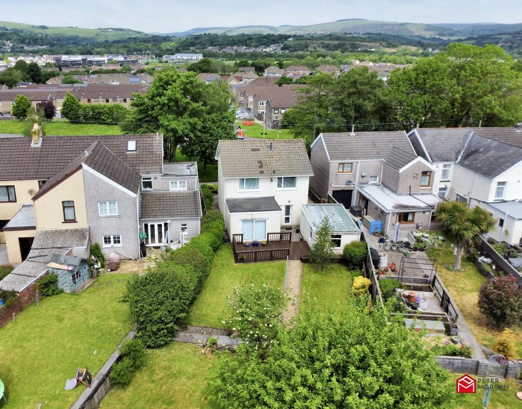 Heol Canola, Sarn, Bridgend, Bridgend... 3 bed detached house for sale