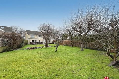 3 bedroom detached house for sale, Heol Canola, Sarn, Bridgend, Bridgend County. CF32 9TY