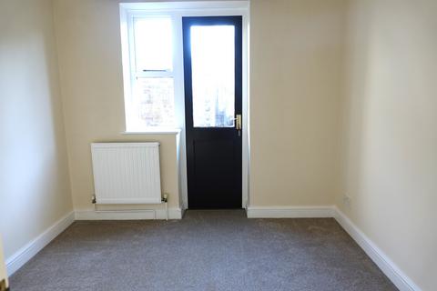 2 bedroom ground floor flat for sale, Hillfield Road, Selsey