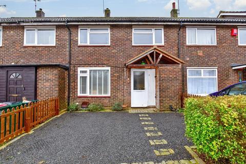 3 bedroom terraced house for sale, Highams Hill, Gossops Green, Crawley, West Sussex