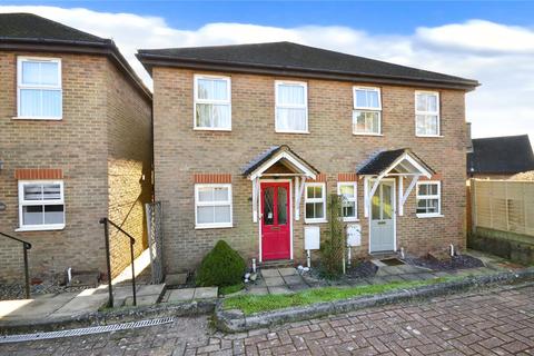 18 Brooklands Way, East Grinstead, RH19 1DE