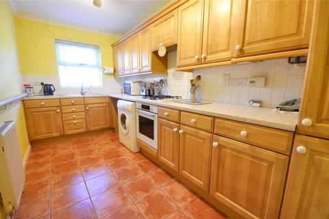 18 Brooklands Way, East Grinstead, RH19 1DE
