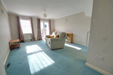 18 Brooklands Way, East Grinstead, RH19 1DE