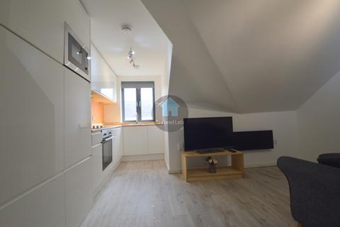 1 bedroom apartment to rent, Heaton Road, Newcastle upon Tyne NE6