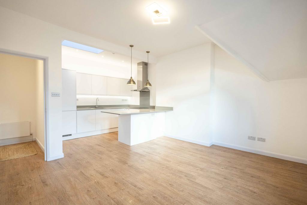 1 bed Hampstead flat to rent