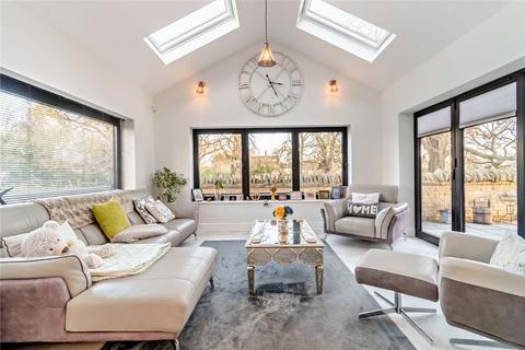 4 bedroom detached house for sale, West Street, Helpston, Peterborough, PE6