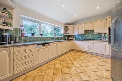 67 Coniston Road, Bromley, BR1 4JG