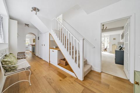 Hall Lodge Bishops Sutton Road, Bishops Sutton, Alresford, SO24 0AN