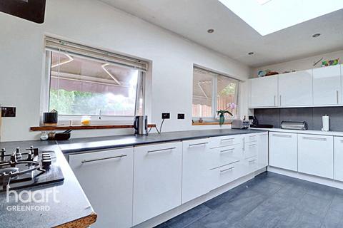 3 bedroom semi-detached house for sale, Calder Avenue, Greenford