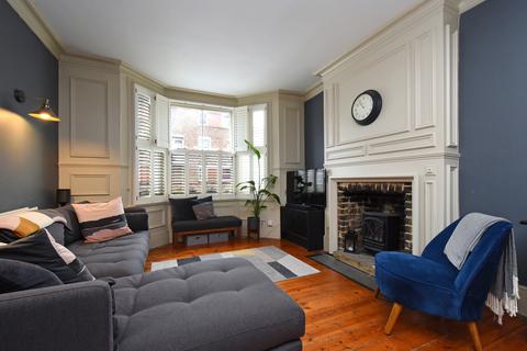 2 bedroom terraced house for sale, Woodrow, London, SE18