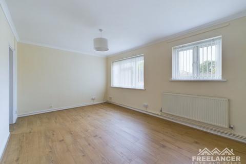 2 bedroom flat for sale, Hargreaves Drive, Malpas, Newport