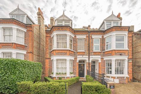 5 bedroom semi-detached house for sale - Mountfield Road, Finchley Central, London, N3