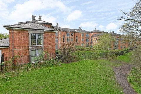 2 bedroom flat for sale, Musgrave House, St. Johns Walk, York, YO31