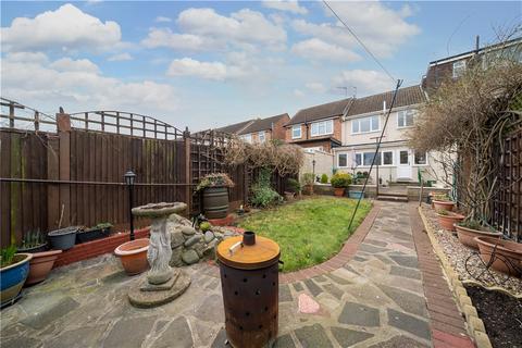 96 Beechwood Avenue, Greenford, UB6 9UD