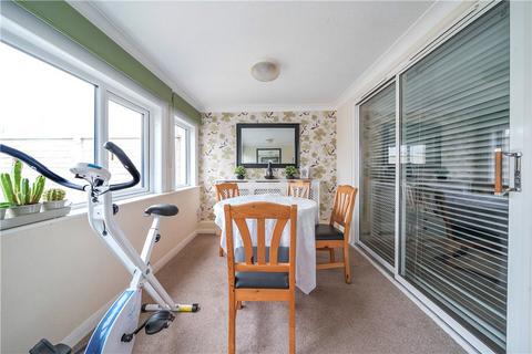 96 Beechwood Avenue, Greenford, UB6 9UD