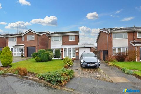 3 bedroom detached house for sale, Ingelton Grove, Beechwood