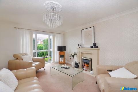 3 bedroom detached house for sale, Ingelton Grove, Beechwood