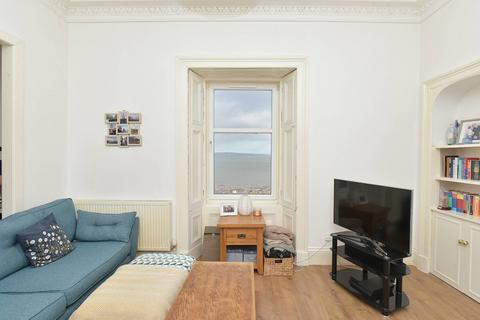 35/6 Lower Granton Road, Edinburgh, EH5 3RS
