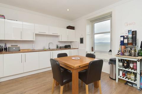 35/6 Lower Granton Road, Edinburgh, EH5 3RS
