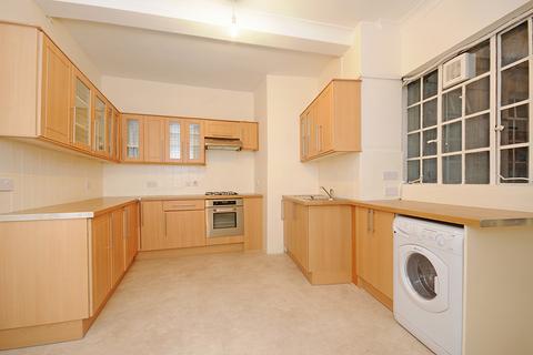 6 bedroom flat to rent, STRATHMORE COURT, PARK ROAD, London, NW8
