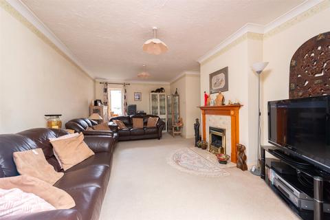 5 bedroom link detached house for sale, Maguire Drive, Frimley, Camberley, Surrey, GU16