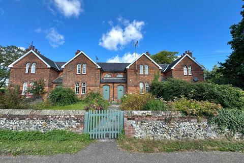 3 bedroom terraced house for sale, The Street, Kirtling, Newmarket, Suffolk, CB8