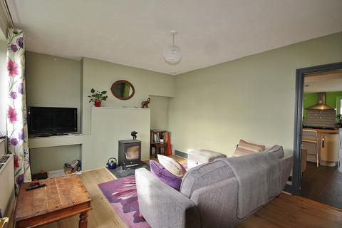 3 bedroom semi-detached house for sale - Upper Close, Crawley, OX29