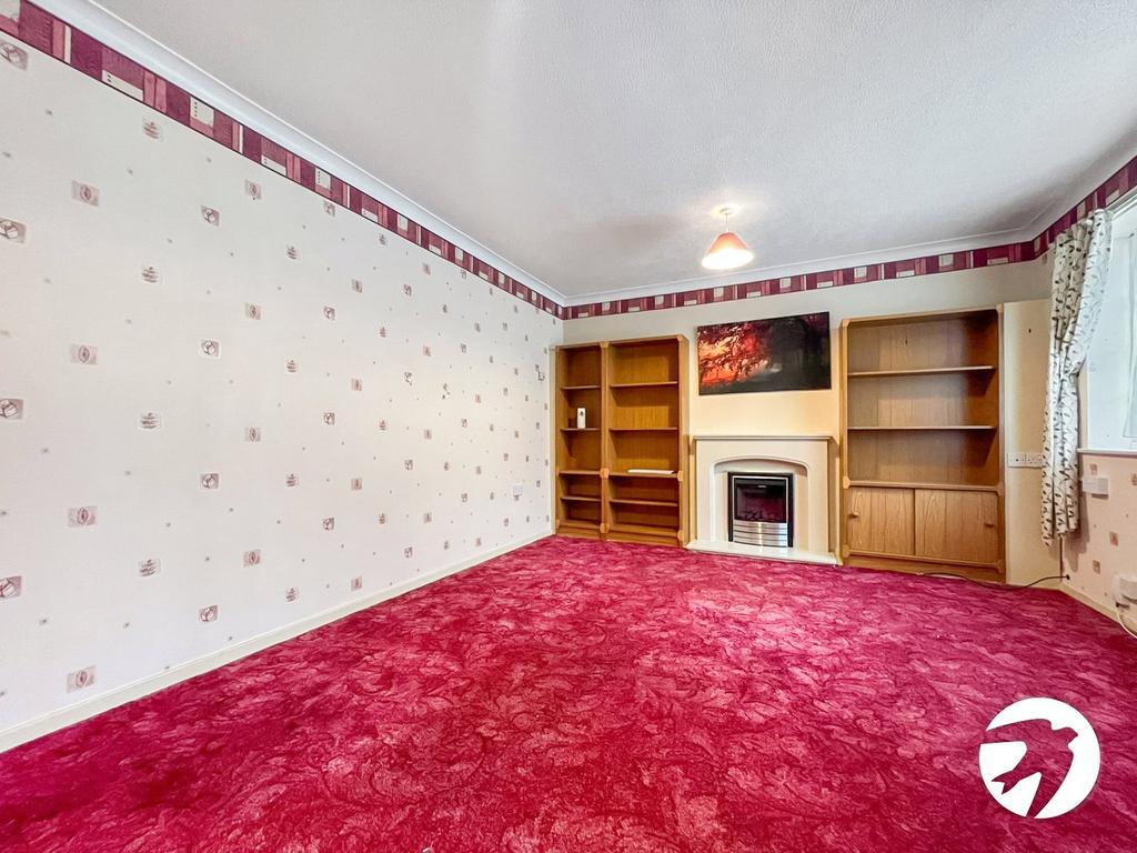 Greenbank Close, Hempstead... 3 bed house £1,350 pcm (£312 pw)