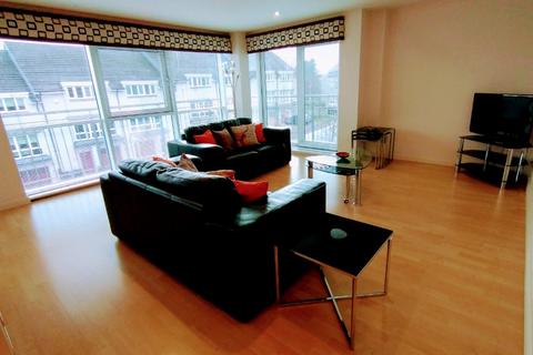 2 bedroom flat to rent, Queens Highlands, West End, Aberdeen, AB15